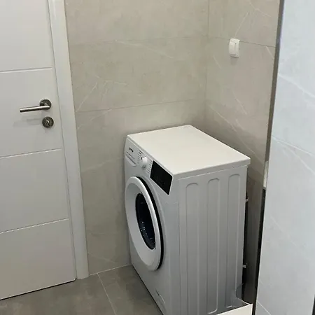 Dvosobni S Pogledom Na