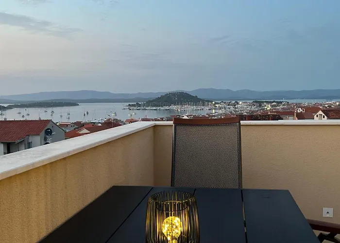 Dvosobni S Pogledom Na Apartamento Murter