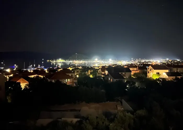 Dvosobni S Pogledom Na Apartamento