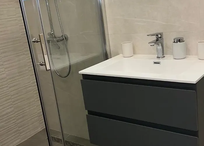 Dvosobni S Pogledom Na Murter